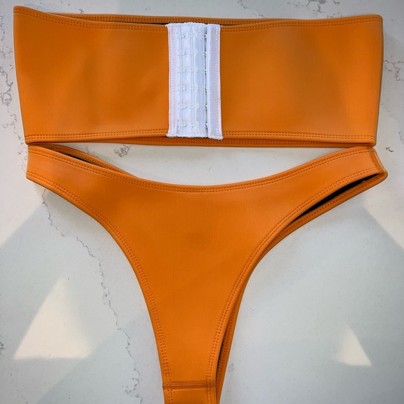 Hoaka Swimwear Kylie Orange Set. Top: Medium +, Bottom: Medium - Picture 2 of 3